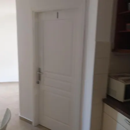 V Διαμέρισμα